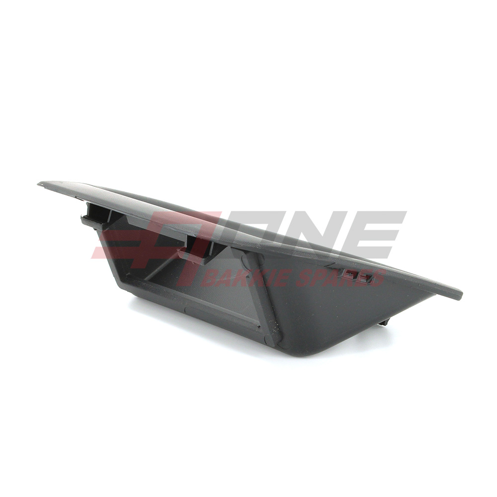 Number Plate Light Bezel L/H for NISSAN NP200 1.6 K7M — view 3
